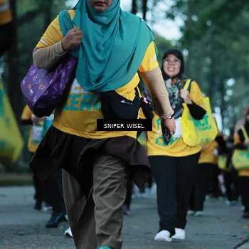 Runner Photo 7749901