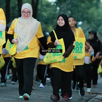 Runner Photo 7749903