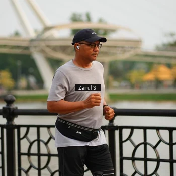 Runner Photo 7749915