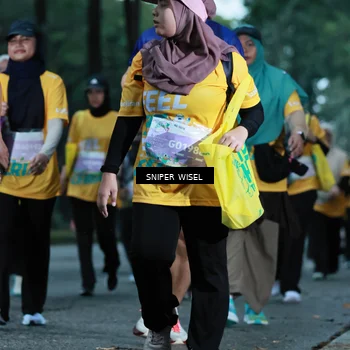 Runner Photo 7749921