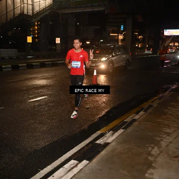 Runner Photo 7749942