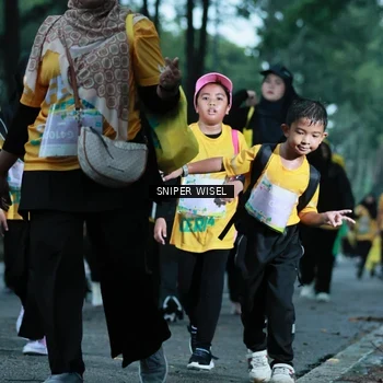 Runner Photo 7749951