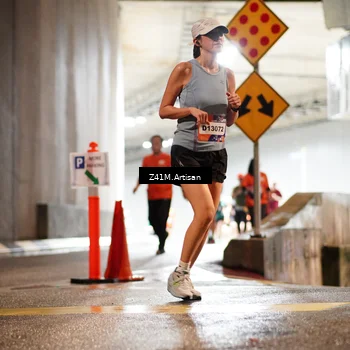 Runner Photo 7749991