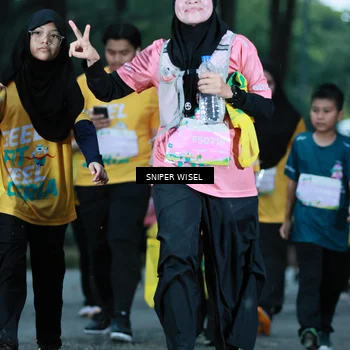 Runner Photo 7750001