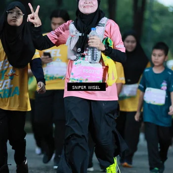 Runner Photo 7750009