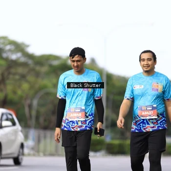 Runner Photo 7750012