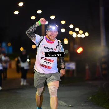 Runner Photo 7750024