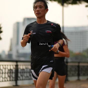 Runner Photo 7750039