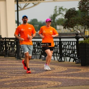 Runner Photo 7750040