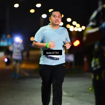Runner Photo 7750048