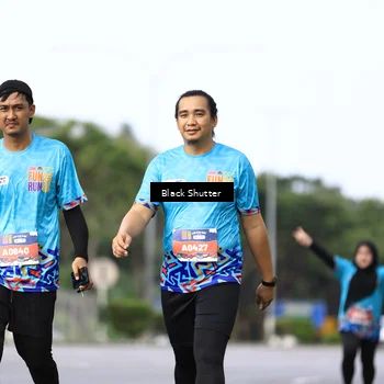 Runner Photo 7750055