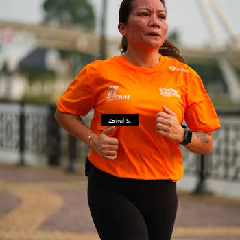Runner Photo 7750075