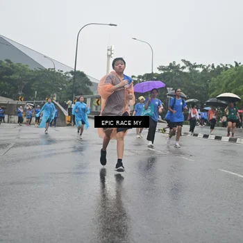Runner Photo 7750076