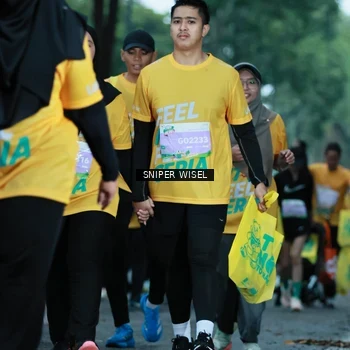 Runner Photo 7750083