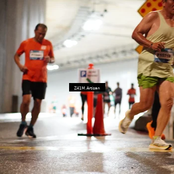 Runner Photo 7750084