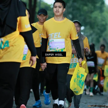 Runner Photo 7750085