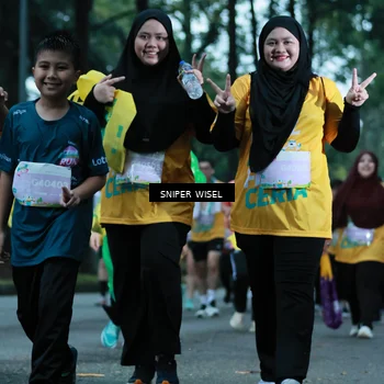 Runner Photo 7750087