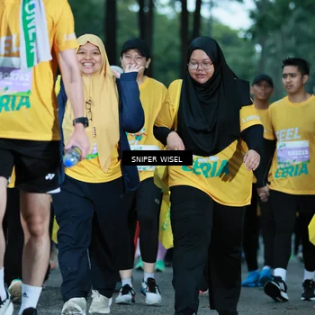Runner Photo 7750093