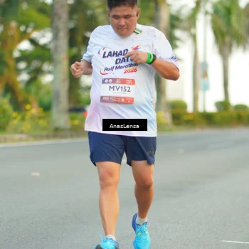 Runner Photo 7750110