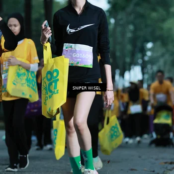 Runner Photo 7750115