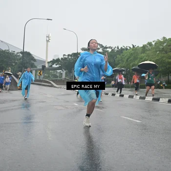Runner Photo 7750116
