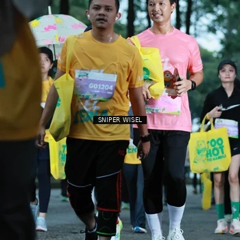 Runner Photo 7750117