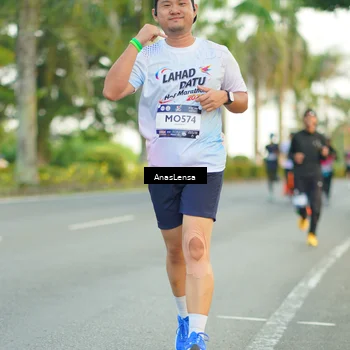 Runner Photo 7750136