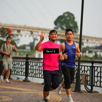 Runner Photo 7750143
