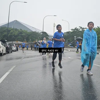 Runner Photo 7750144