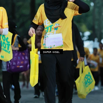 Runner Photo 7750147