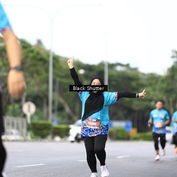 Runner Photo 7750161