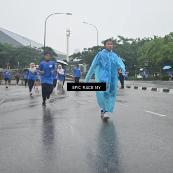 Runner Photo 7750163