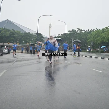 Runner Photo 7750173