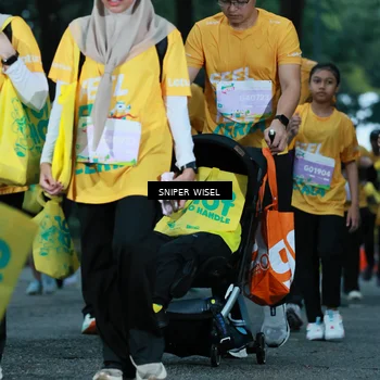Runner Photo 7750177