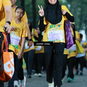 Runner Photo 7750182