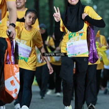 Runner Photo 7750184