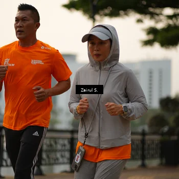 Runner Photo 7750185