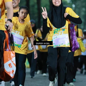 Runner Photo 7750187
