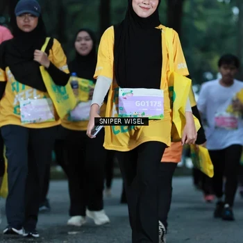 Runner Photo 7750195