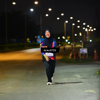 Runner Photo 7750216