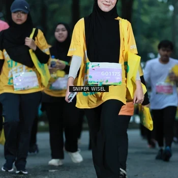 Runner Photo 7750223