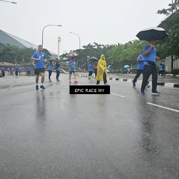 Runner Photo 7750224