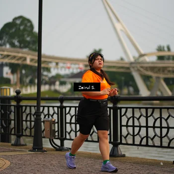 Runner Photo 7750242