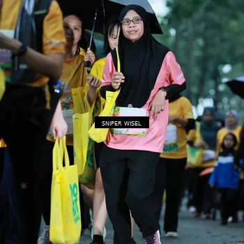 Runner Photo 7750248
