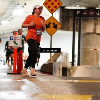 Runner Photo 7750263