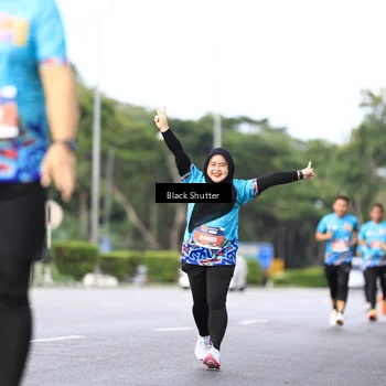 Runner Photo 7750276