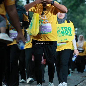 Runner Photo 7750277