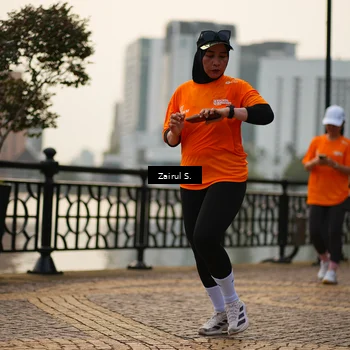 Runner Photo 7750278