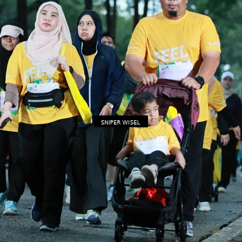 Runner Photo 7750295