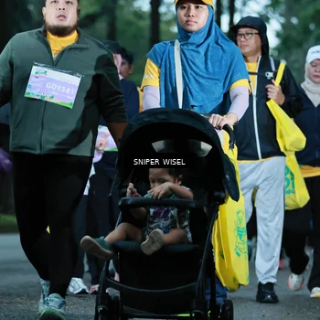 Runner Photo 7750310